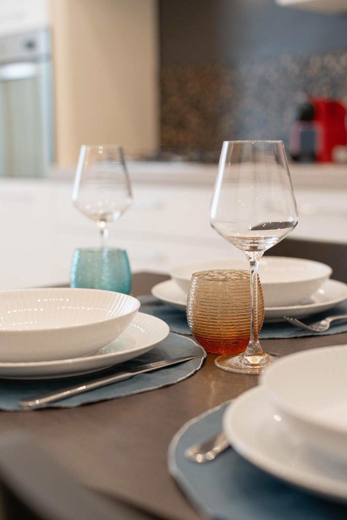 Casa Daura - Your Comfortable Apartment In Bologna - Parking Buitenkant foto